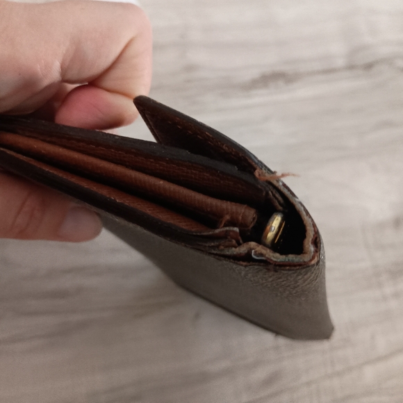 Louis Vuitton Long Wallet - Picture 7 of 12